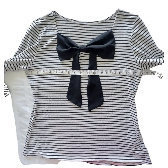 Vintage Size XL Women's Striped Top Big Bow Black White Stretch Made in USA - Picture 3 of 11